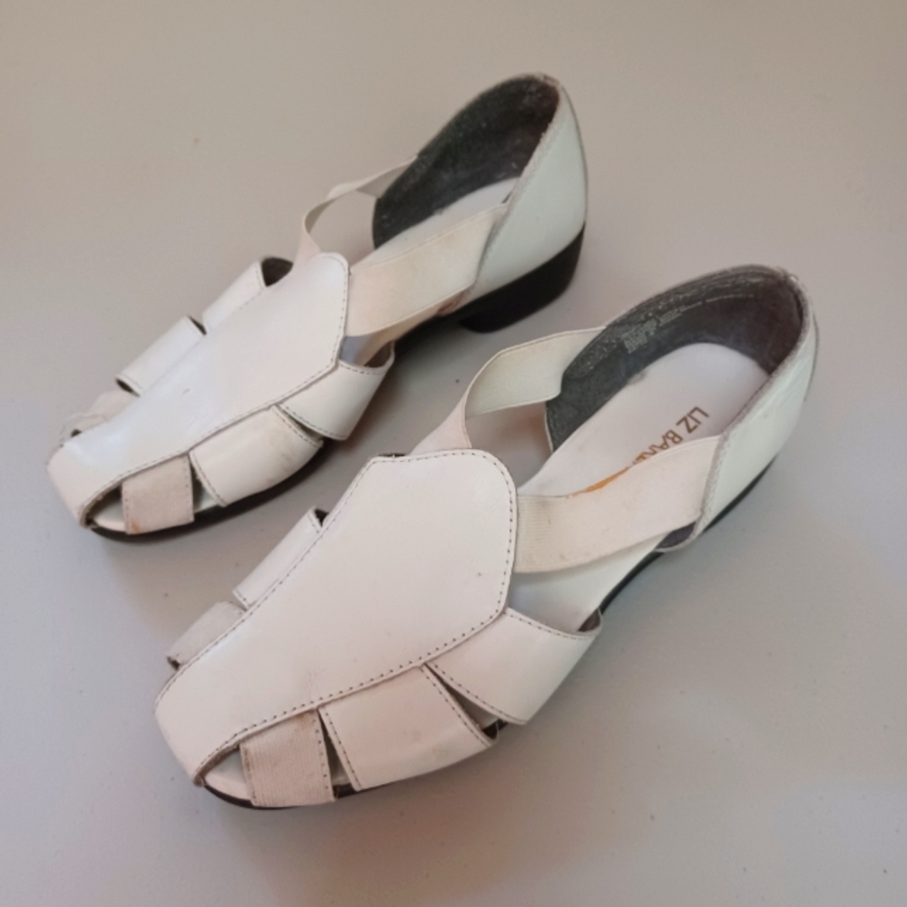 Liz Baker white leather fisherman style slipon shoes  size 8M
